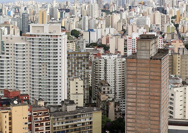 ‘São Paulo tem mais de 600 mil imóveis vazios podendo ser ocupados por moradia’