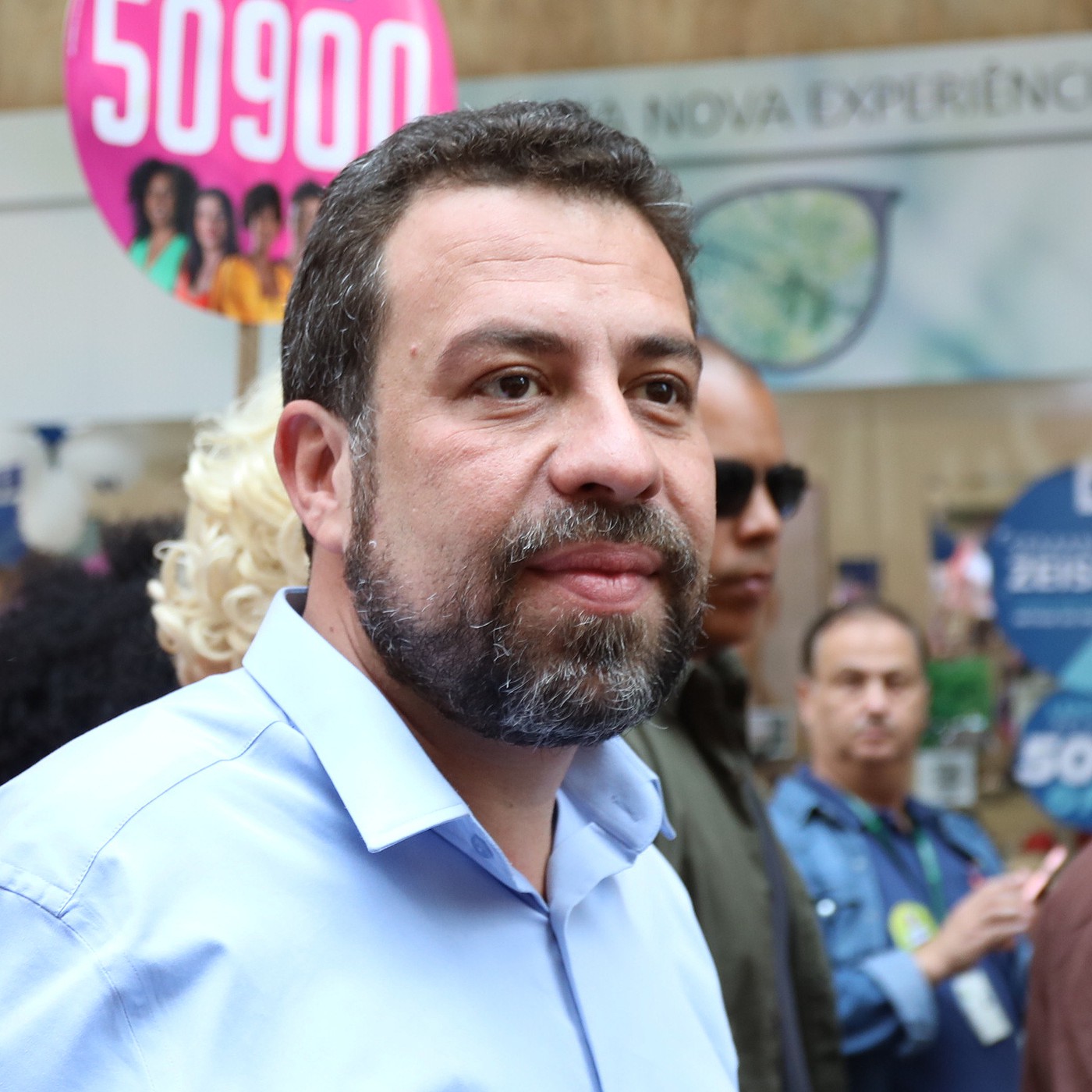 Eleições 2024: Guilherme Boulos participa da Sabatina do Ouvinte em São Paulo