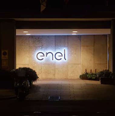 Ex-diretor da Aneel critica possível renovação com Enel e defende ‘regulação local’
