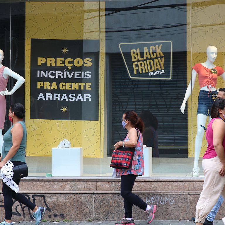 Consumo e compulsão: Psicóloga explica os ‘riscos emocionais’ da Black Friday