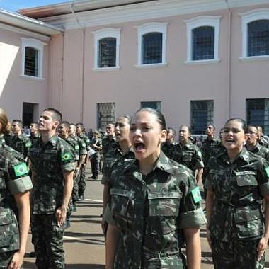 Ministério da Defesa abrirá alistamento militar voluntário para mulheres que completarem 18 anos em 2025