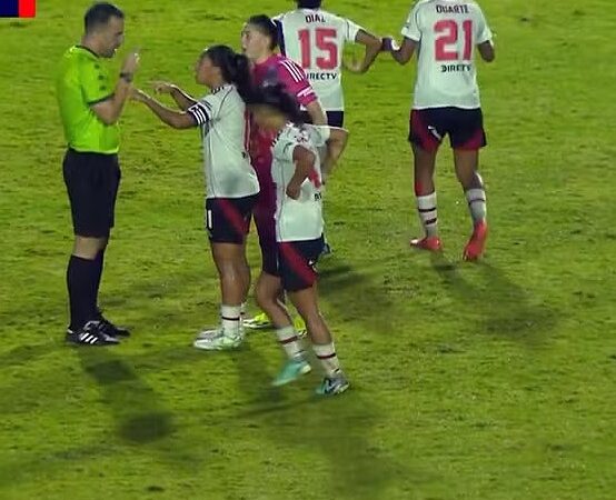 Justiça de São Paulo aceita denúncia contra jogadoras do River Plate por racismo