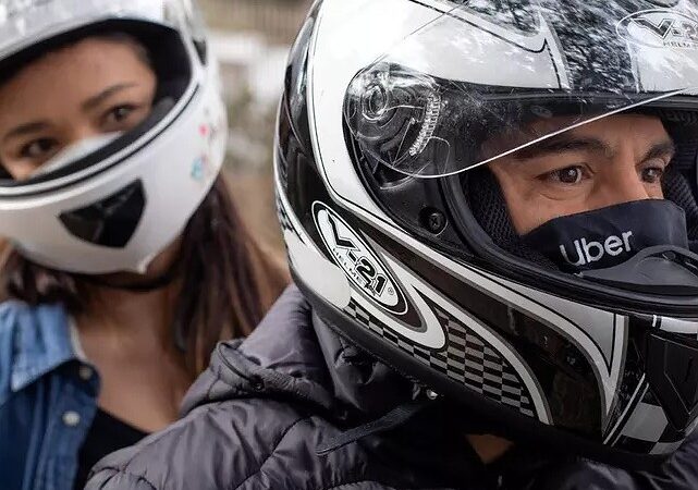 Uber Moto volta a operar em São Paulo em meio a impasse jurídico com a Prefeitura