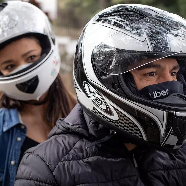 Uber Moto volta a operar em São Paulo em meio a impasse jurídico com a Prefeitura