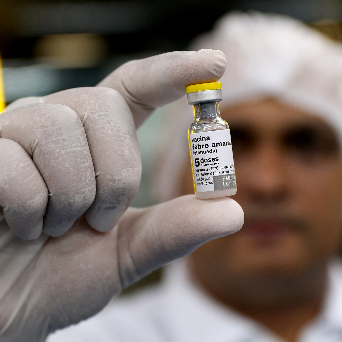 Diretora do Centro de Vigilância Epidemiológica de SP tira dúvidas sobre a vacina contra febre amarela