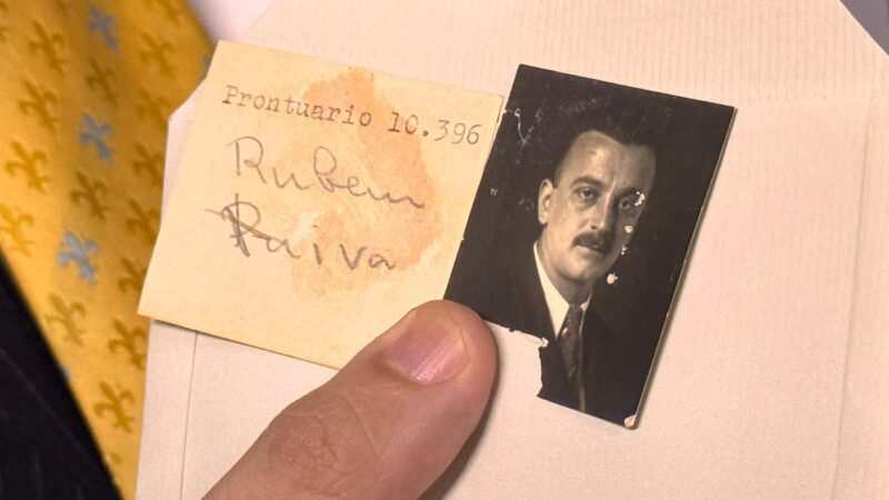 Causa da morte de Rubens Paiva é corrigida na certidão de óbito pelo Cartório da Sé, em SP