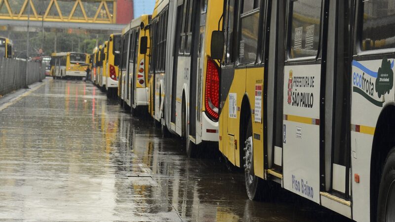 Aumento nas tarifas de ônibus, metrô e trens começam a valer a partir desta segunda-feira em São Paulo