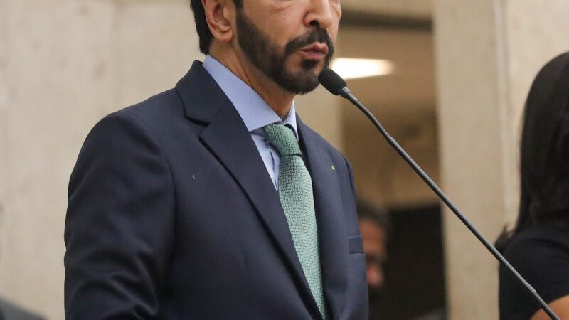 Secretário de Desenvolvimento Econômico e Trabalho se compromete a quitar dívida de empresa com município de SP