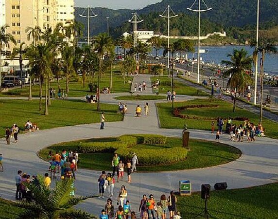 Mais de 8,5 mil casos de gastroenterite são registrados na Baixada Santista (SP) desde as festas de fim de ano