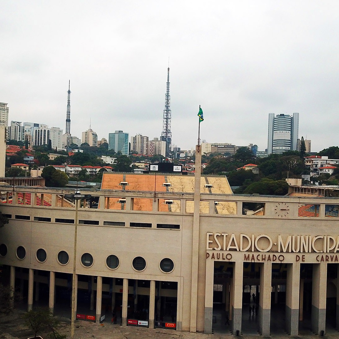 Allegra não cumpriu metade dos itens contratuais na reforma do Pacaembu