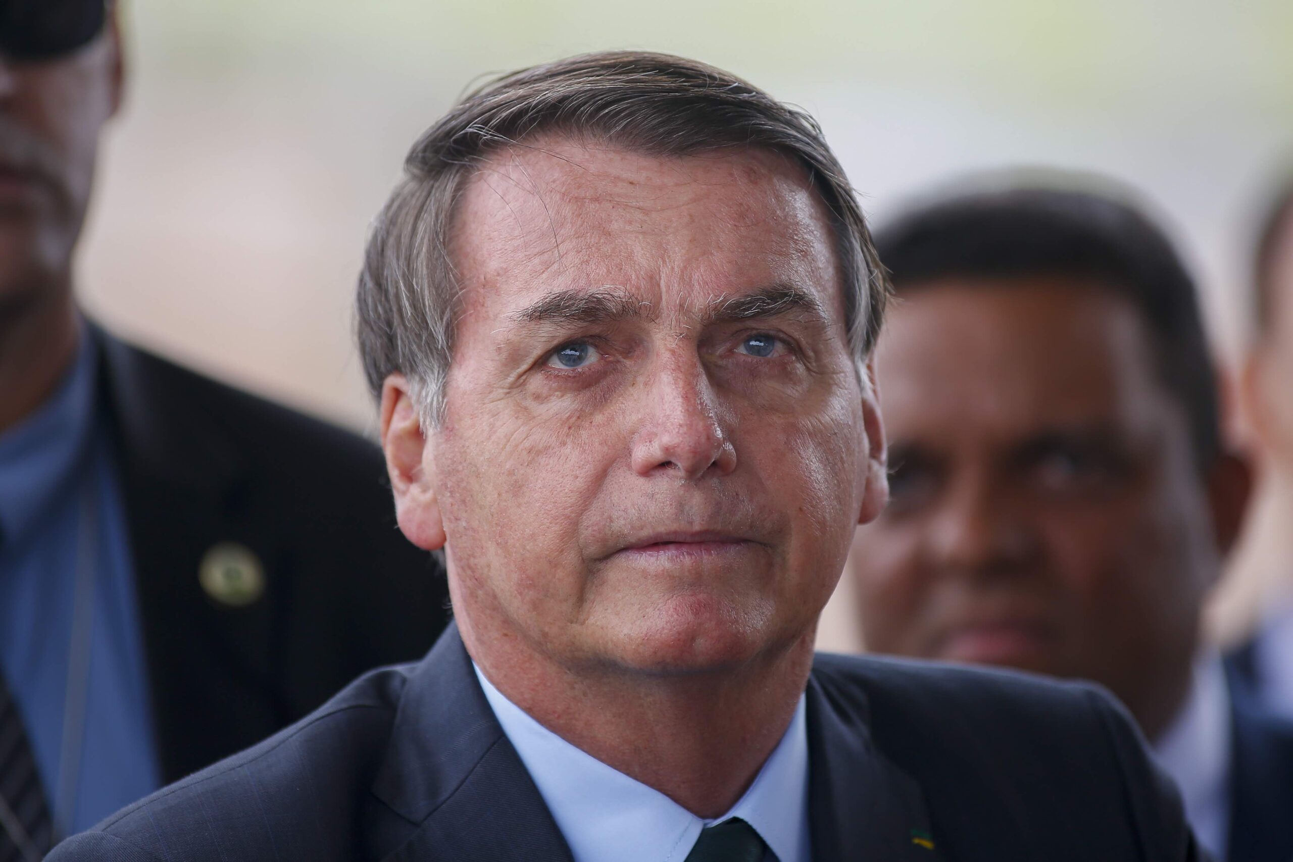 Moraes nega pedido de “livre acesso” de filhos a Bolsonaro durante prisão domiciliar