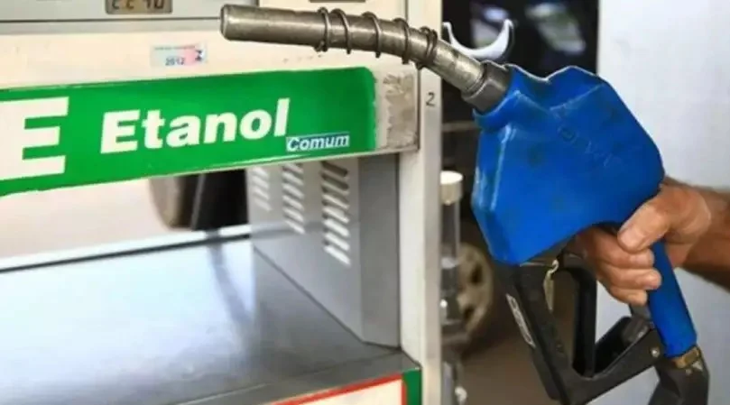 Gasolina terá 32% de etanol: entenda a medida e quais carros correm mais riscos
